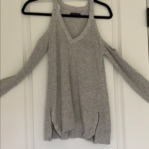 grey off the shoulder american eagle sweater